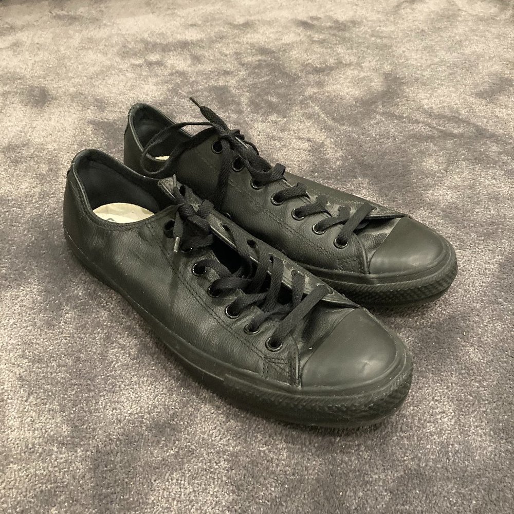 Converse Black Leather Chuck Taylor All Star US 12